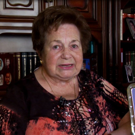 Mercedes Abril se presenta