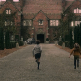 Nuevo escalofriante tráiler de 'La Maldición de Bly Manor'