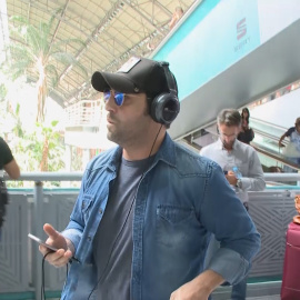 Bustamante calla tras asegurar estar "soltero y sin compromiso"