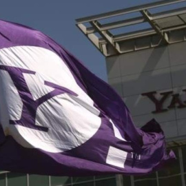 El logo de Yahoo en la sede de la compañía en Sunnyvale, California. REUTERS/Robert Galbraith