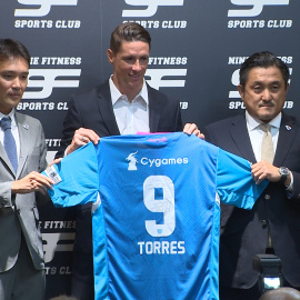 Torres presenta su nuevo libro digital audiovisual