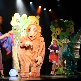 Arranca este fin de semana la temporada infantil del Teatro Lara con 'Nora y el Dragón'