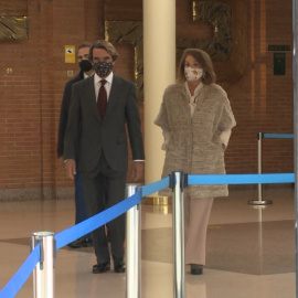 Numerosos rostros conocidos despiden al Marqués de Cubas en el Tanatorio de La Paz