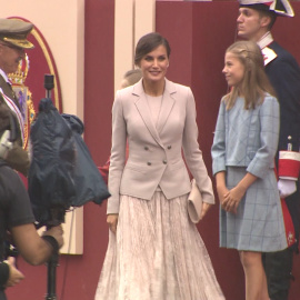 La Reina Letizia, fiel a Felipe Valera en el Día de la Hispanidad