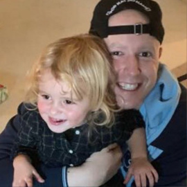 Alessandro Lequio recuerda a su hijo Aless Lequio con una imagen junto a su hija