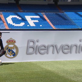 Thibaut Courtais ya viste la camiseta del Real Madrid