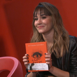 Aitana presenta su libro y opina sobre la polémica de "mariconez"