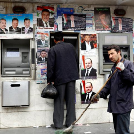 Carteles electorales en las calles de Damasco. - EFE