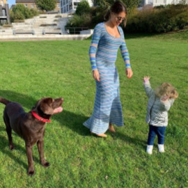 Hiba Abouk de "prácticas" como madre