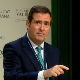 Garamendi pide "moderación" a los políticos y no "parar la economía"