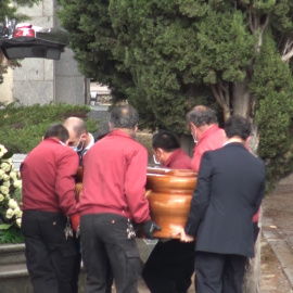 Álvaro Falcó, muy arropado en el último adiós a su padre, el Marqués de Cubas