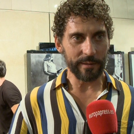 Paco León asiste al estreno 'Cuando los ángeles duermen'