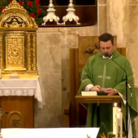 El padre Emilio y sus sermones para todo y para todos