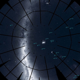 Panorama del cielo del sur con imágenes del cazador de mundos TESS