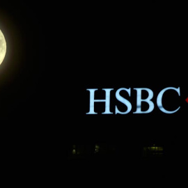 La sede del banco HSBC en Londres. | HANNAH MCKEY ( REUTERS)