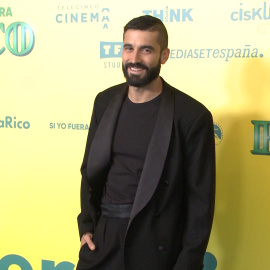 Álex García y Alexandra Jiménez estrenan 'Si yo fuera rico'