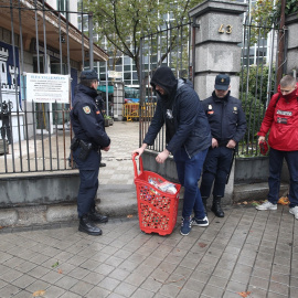El colectivo neonazi Hogar Social Madrid okupa un palacete del Ministerio de Defensa. Europa Press