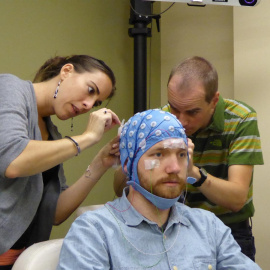 Transcranial: Experimento de estimulación magnética del cerebro en la Universidad de Wisconsin.- J. F. STORM