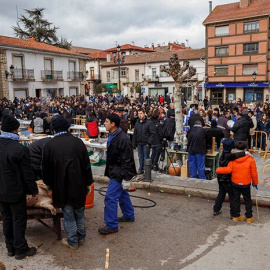 Imagen en la que tienen lugar una matanza en un pueblo español. / PACMA