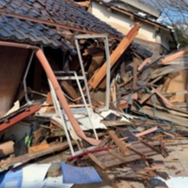 Más de 14.000 personas siguen evacuadas un mes después del devastador terremoto del centro de Japón