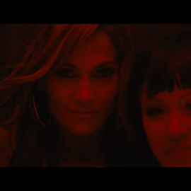 Jennifer López ya está en los cines con 'Estafadoras de Wall Street'