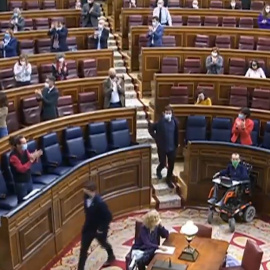 La derecha pide "libertad" a gritos al finalizar el debate de la Ley Celaá