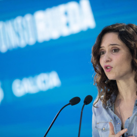 Ayuso: "Quiero tener la certeza de que cuando paseo entre eucaliptos estoy en mi casa, en Galicia"