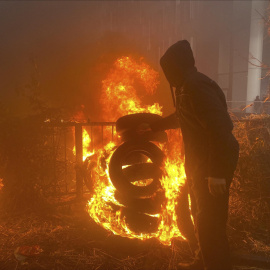 Centenares de tractores bloquean Bruselas antes del Consejo Europeo de Ministros de Agricultura
