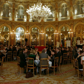 Salón del hotel Intercontinental donde se celebró la cena de la Cámara Oficial de Comercio de España en Francia. / COCEF