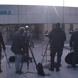 Alves ha dormido otra noche en prisión a la espera de poder reunir el millón de la fianza