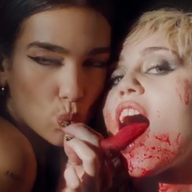 Miley Cyrus cumple 28 años en medio del pelotazo musical de 'Prisioner'