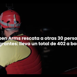 El Open Arms rescata a 30 personas migrantes más y lleva un total de 402 a bordo