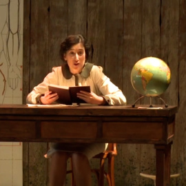 La obra de teatro 'Historia de una maestra' en el Talia de Valencia