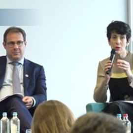 Elma Saiz participa en la conferencia Pilar Europeo de Derechos Sociales en Bélgica