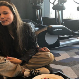 Alejandro Sanz endulza su gira junto a su hija Manuela