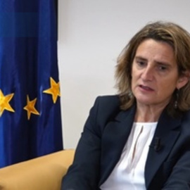 Teresa Ribera acusa al PP de crear "artificialmente tensión" entre el Ejecutivo y el Judicial