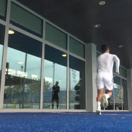 El Real Madrid ya piensa en el Sevilla tras golear al Elche  