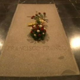 Gobierno, Iglesia y familia Franco: ¿a quién le toca actuar ahora?