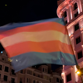 Miles de personas se manifiestan en Madrid contra el bloqueo de la ley trans