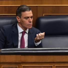 Sánchez, a Feijóo: "Su proyecto político es como el metanol: incoloro, inflamable y tóxico"