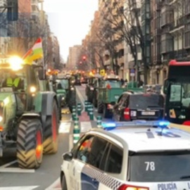 Tractorada en el centro de Logroño