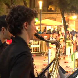 Sentido homenaje en Barcelona a los sin techo fallecidos en 2022