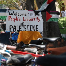 Estudiantes propalestinos protestan en la universidad de Stanford