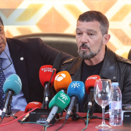 Antonio Banderas cree que es "contagiosa" la labor social que hace su cofradía de Málaga