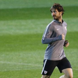 El jugador del Athletic Yeray Álvarez sufre un cáncer en el testículo derecho y será operado. EFE