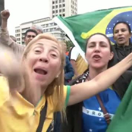 Los seguidores de Bolsonaro siguen bloqueando las principales autopistas del país
