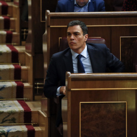 El exlíder del PSOE, Pedro Sánchez, en su escaño en el Congreso de los Diputados. REUTERS
