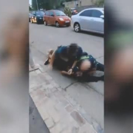 Denuncian en Sevilla la muerte de un hombre durante su detención