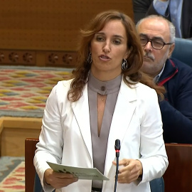 El repaso de Mónica García a Díaz Ayuso sobre la gestión sanitaria: "Sigue cuesta abajo y sin frenos"