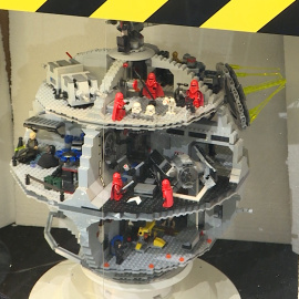 La Sala Fandome una colección de juguetes y promociones de Star Wars